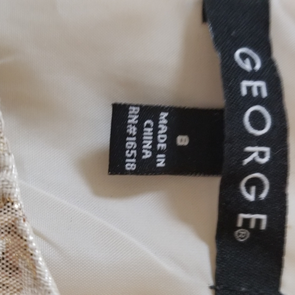 Dress - Picture 2 of 2